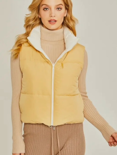 Bovi Women's Reversible Puffer Vest-Sand+Silk